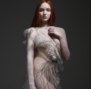 Photo of HBD para Lily Cole
