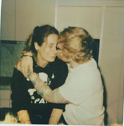 Photo of Ed Sheeran anuncia su compromiso