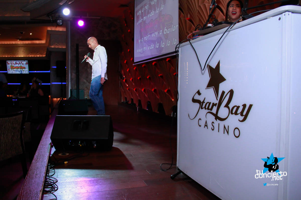 Photo of Noche de Karaoke en StarBay Casino