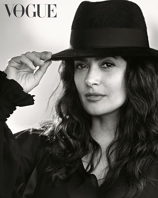 Photo of Meghan Markle eligió a Salma Hayek para salir en la portada de Vogue