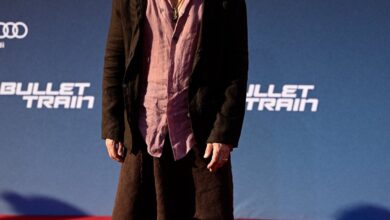 Photo of Brad Pitt cautivo con su look en el estreno de «Bullet Train» en Berlín