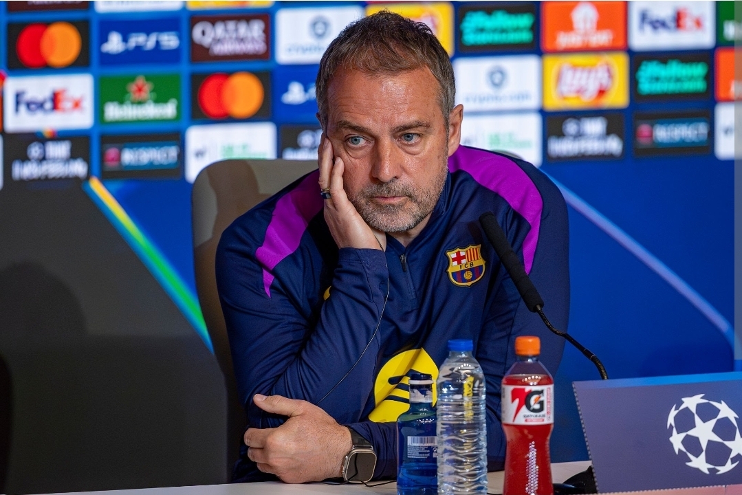 Hansi Flick lanza inesperada confesión sobre su futuro en el Barça