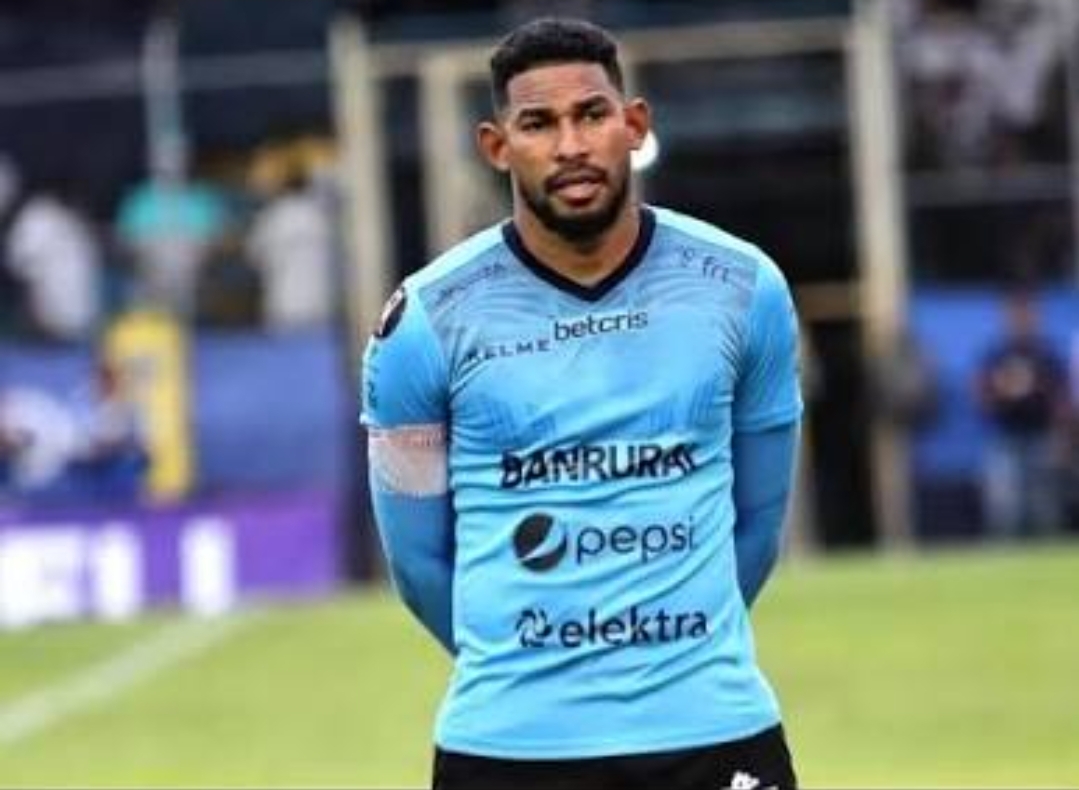 La FEPAFUT suspende provisionalmente a José Calderón por seis meses